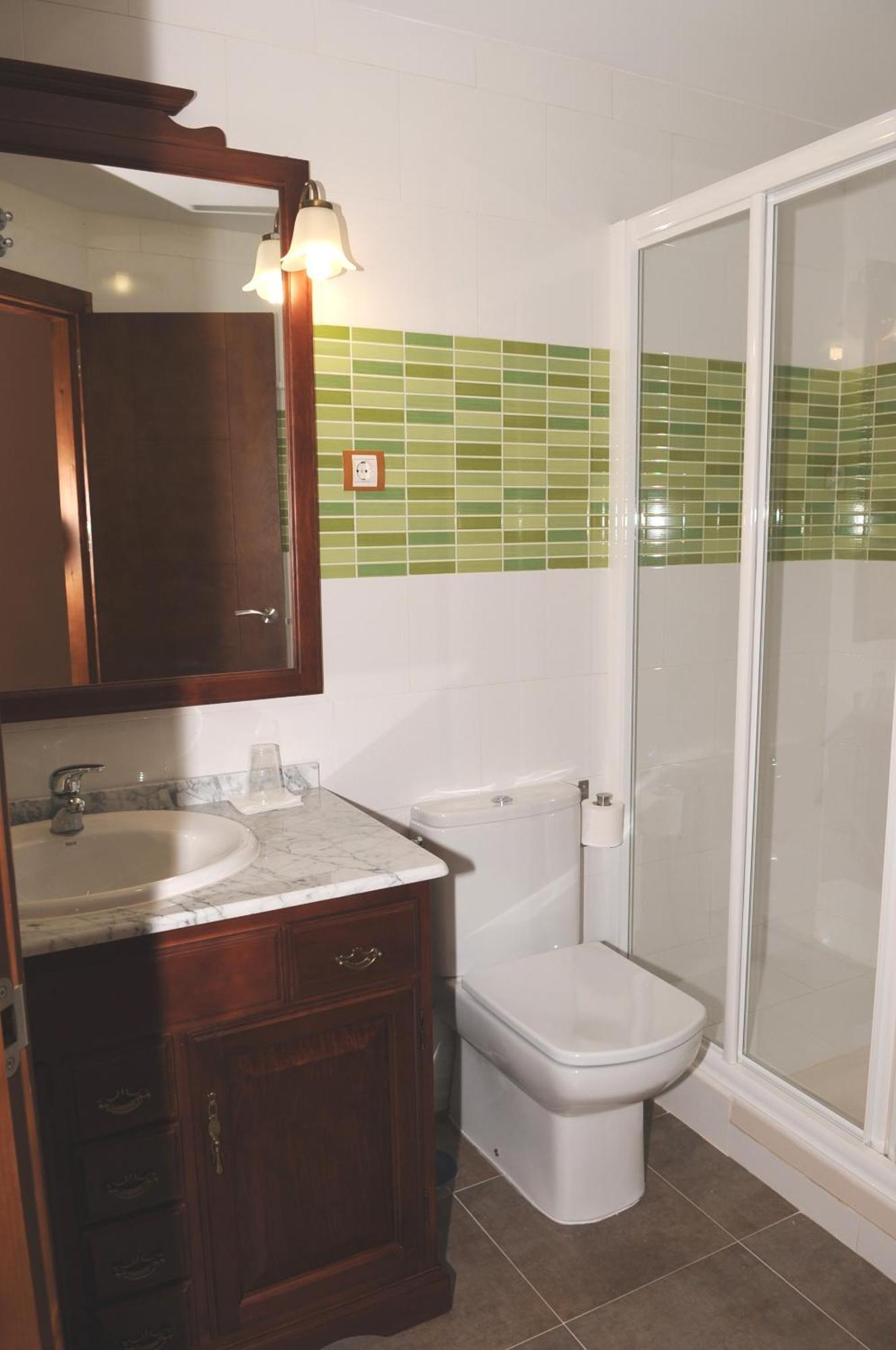 Edificio Reyes Apartment La Adrada Ngoại thất bức ảnh